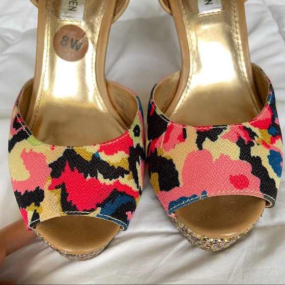Steve Madden Jillyy Floral Wooden Platform Samdal - Picture 11 of 16